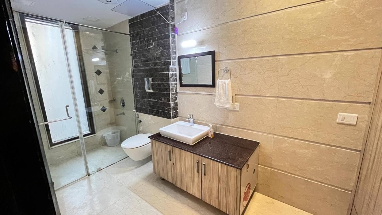 Hotel Abode Residency Near Embassy Delhi Safdarjung Enclave New Delhi